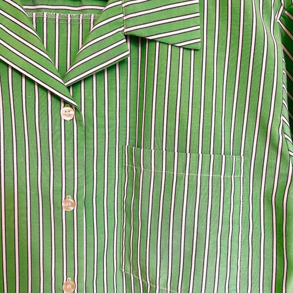 Grass green stripe fashion shirt - Picture 2 of 3